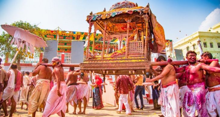 where to celebrate holi in india